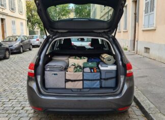 How to Stop Groceries from Rolling Around in Your Trunk